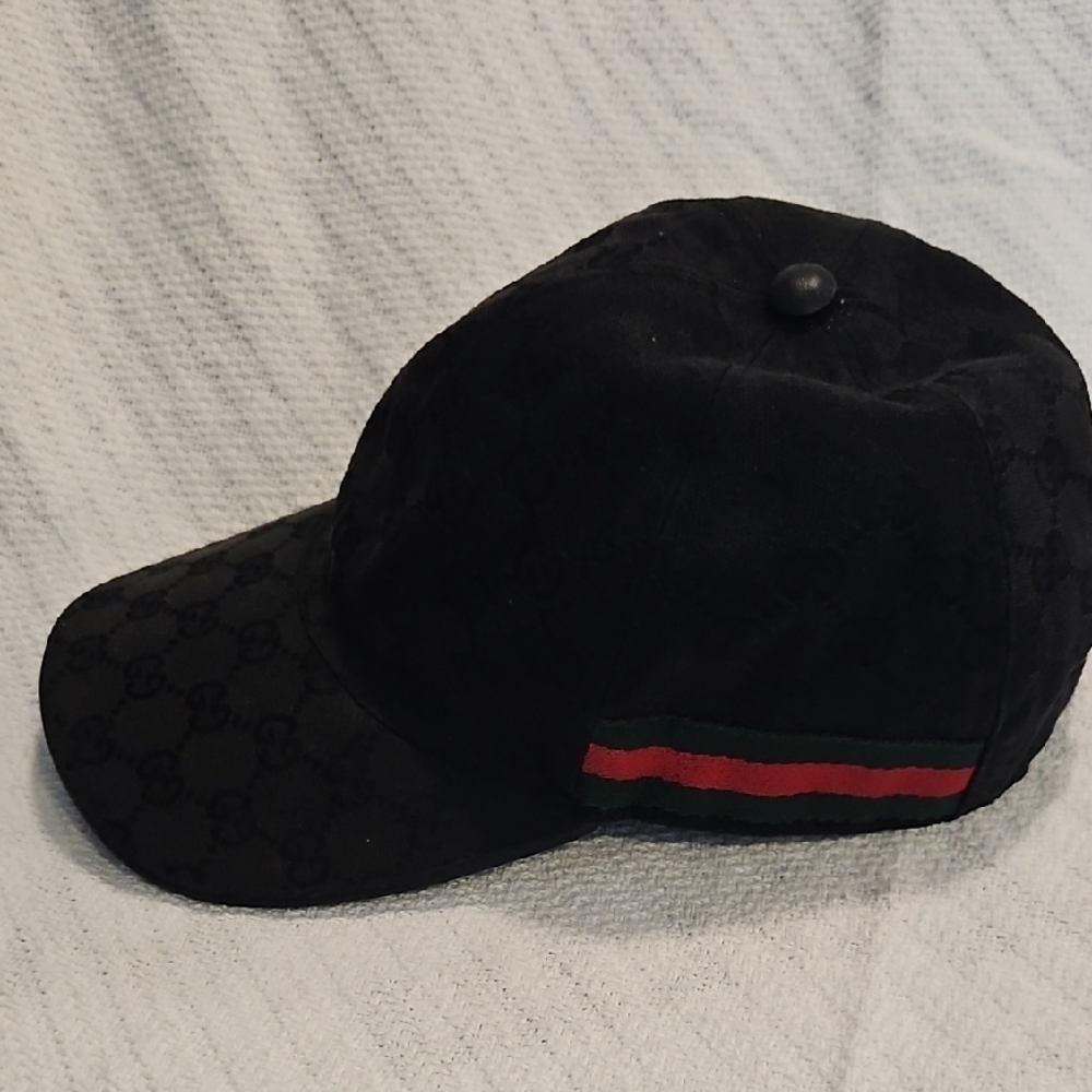 Gucci Black and Red Baseball Hat
